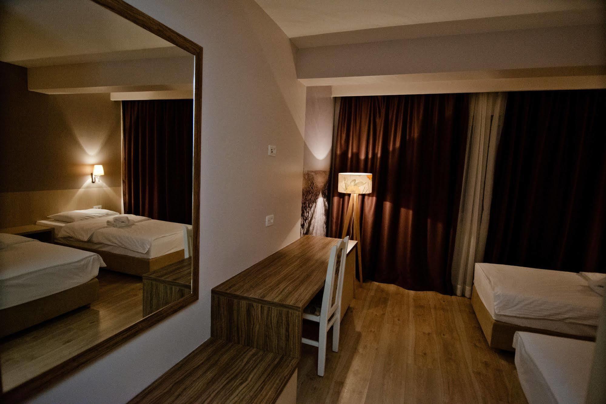 Wine Hotel Cesarica Međugorje Εξωτερικό φωτογραφία