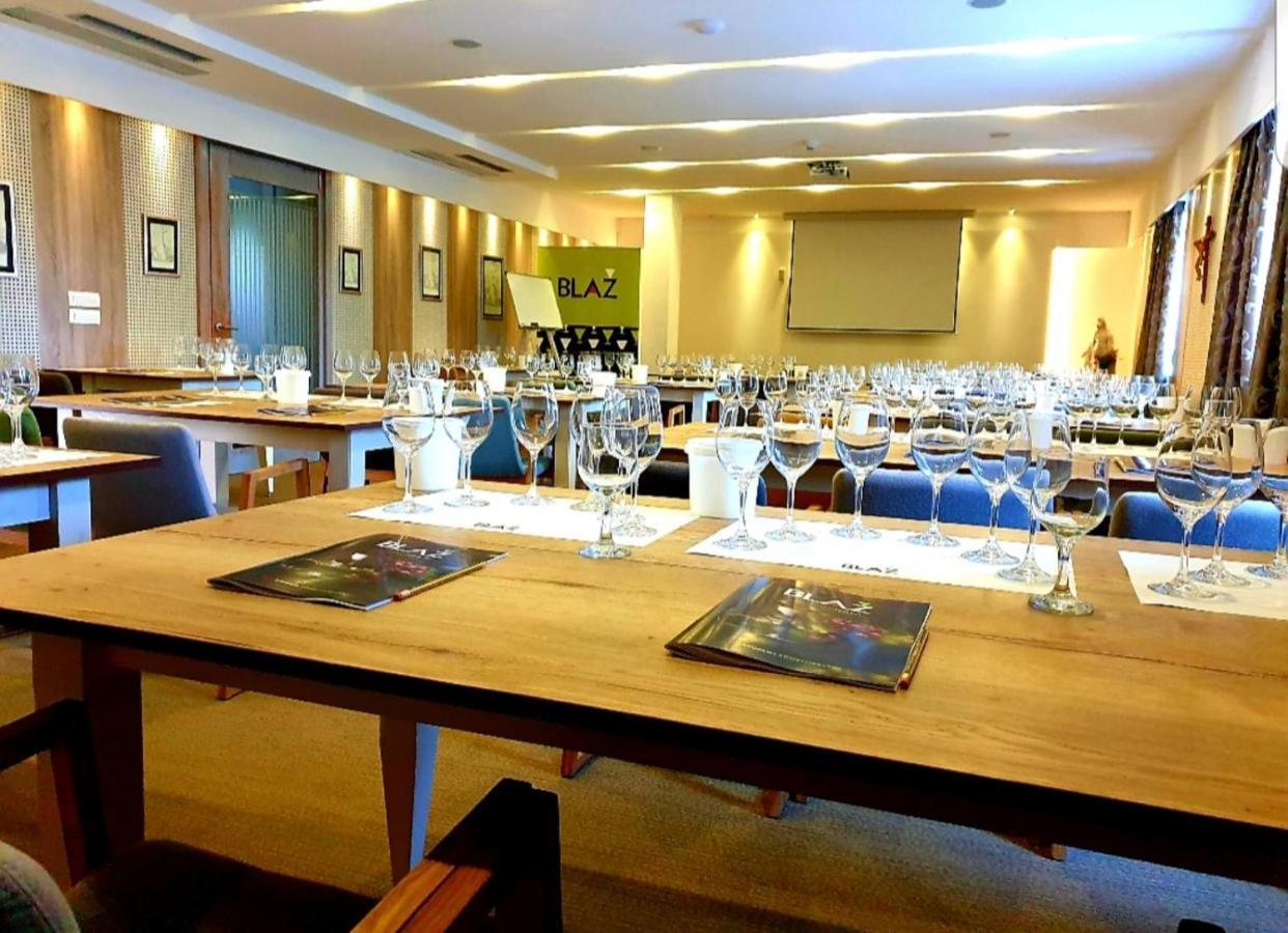 Wine Hotel Cesarica Međugorje Εξωτερικό φωτογραφία